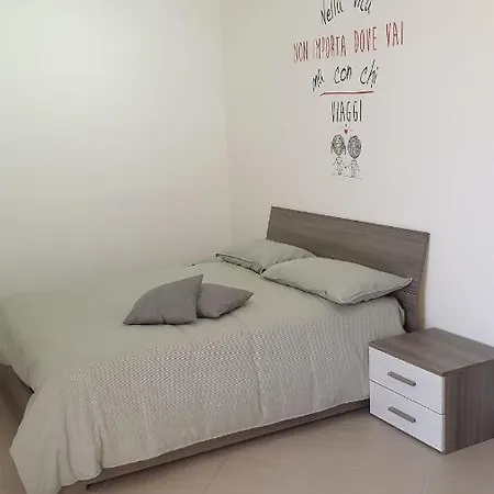 Dimora Mamma Anna דירה מסניה